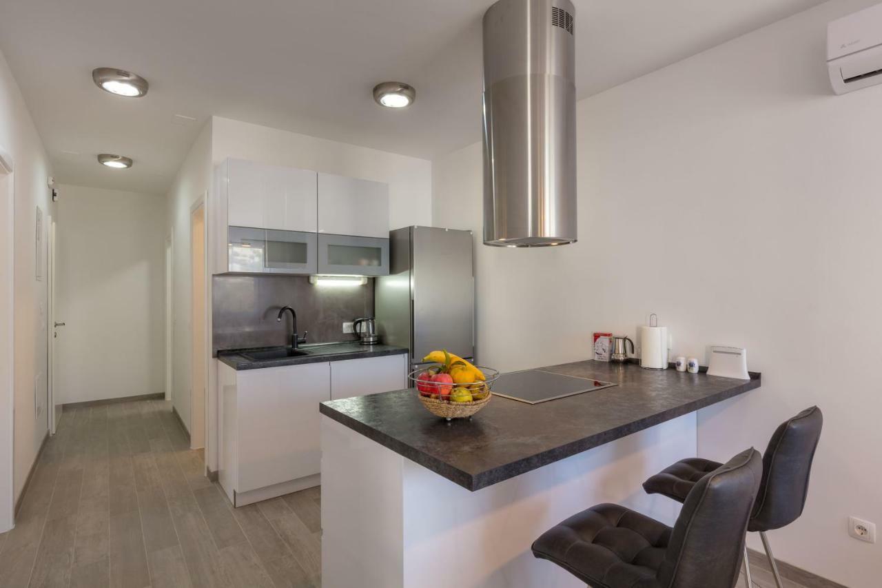 Apartments Rosemary Ražanj Exterior foto